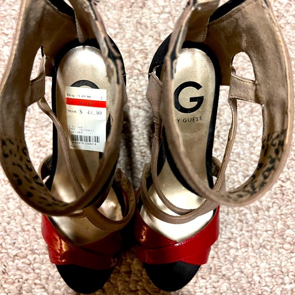 GUESS HEELS - Picture 1 of 4